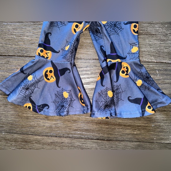 Toddler Pumpkin Halloween Outfit - Picture 2 of 4